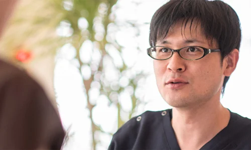 如何选择治疗突发性听力损失的针灸诊所？